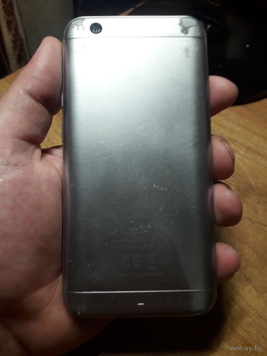 Смартфон Xiaomi redmi 5a 2/16