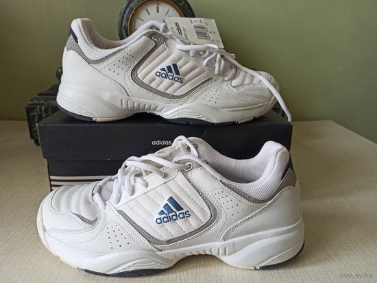 Кроссовки Adidas Ambition Logo II, размер 8 1/2.