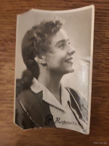 Артисты Нифонтова