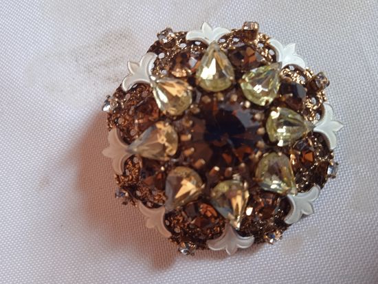 Брошь винтажная медовве стразы Чехословакия