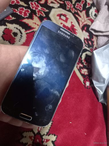 Мобильный телефон Samsung