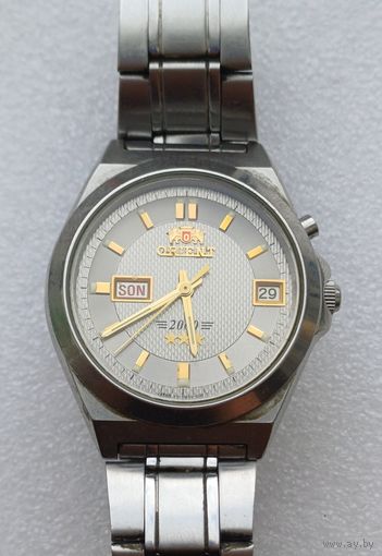 Все лоты с 1р.Редкие Ориент часы тикают