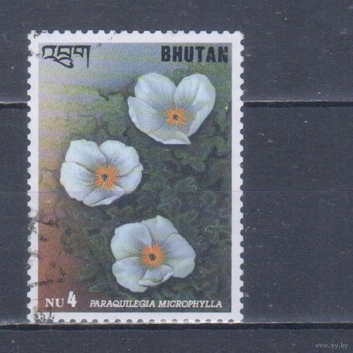 [284] Бутан 1994. Флора.Цветы. Гашеная марка.