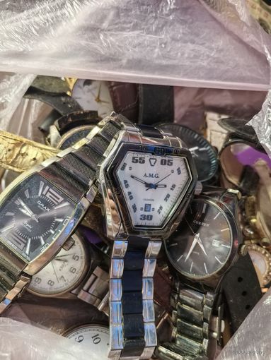 Часы наручные и карманные много разных 18 штук, с рубля три дня