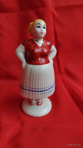Фарфоровая статуэтка Склочница Сплетница ЛФЗИ СССР . Торги с рубля