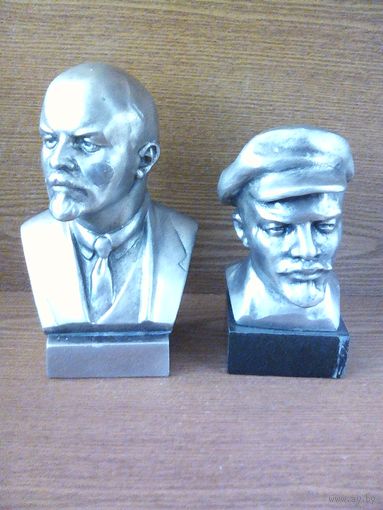 Два бюста В.И.Ленина. Ск. Старостин, В.Сысоев (Ленин в кепке). Ленинградский завод "Монументскульптура". (возможен обмен)