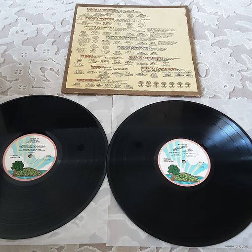 FAIRPORT CONVENTION - 1972 - HISTORY OF FAIRPORT CONVENTION (UK) 2LP + BOOKLET