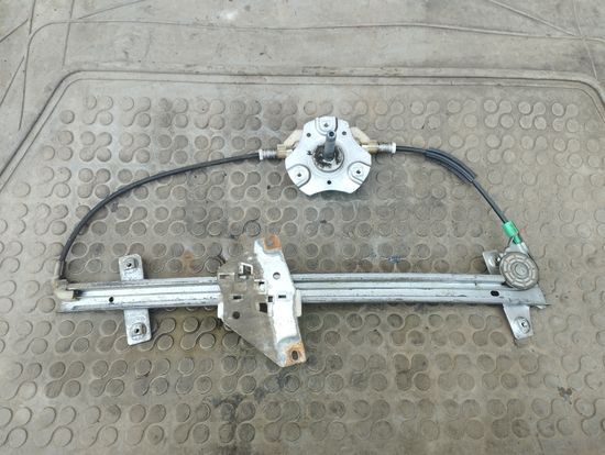 Стеклоподъемник передний левый Mitsubishi Carisma