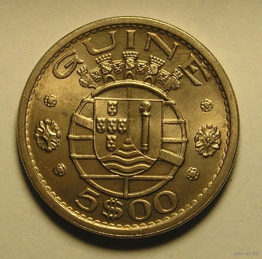 Порт. Гвинея 5 Эск. 1973 не частая монета UNC !