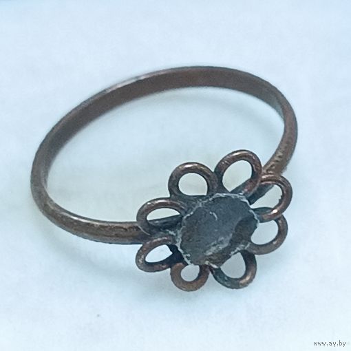 Распродажа коллекции перстней и колец с 1 рубля. Не упустите шанс попонить свою коллекцию. Перстень цветок 2 - 4