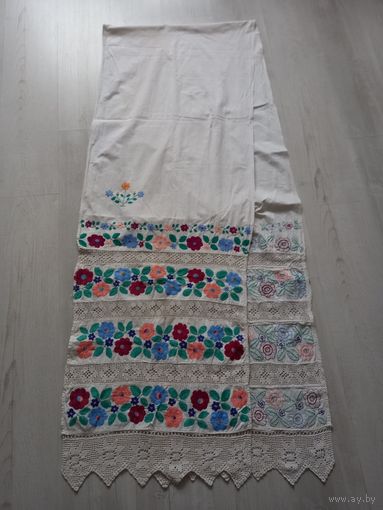 Рушник старинный вышитый