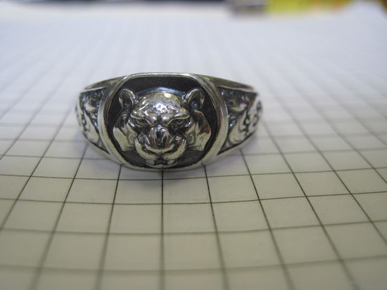 Перстень со львом Кубачи 925 пробы 22 размера.