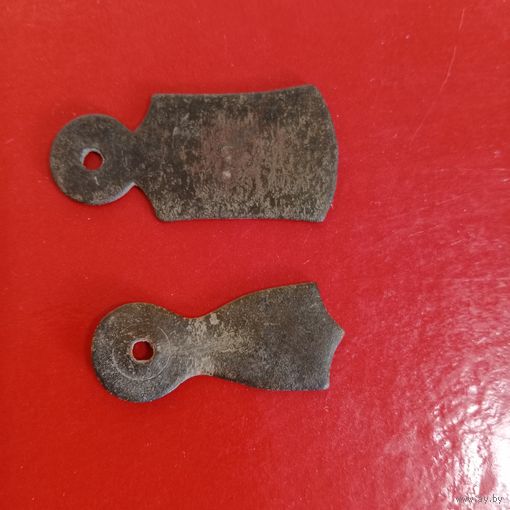 Накладка, шторка на замок. Задвижка на замочную скважину 2 шт царизм, одна с клеймом