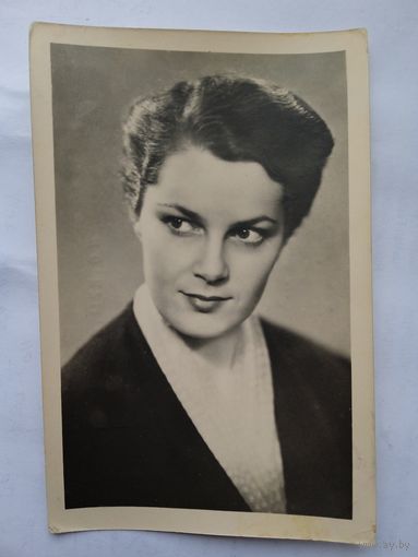 1956. Киноактриса Э. Быстрицкая