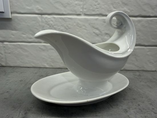 Молочник. Сливочник. ЕВРОПА. Большой. Распродажа коллекции!!!