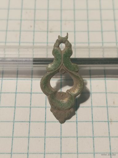 Старое женское украшение.