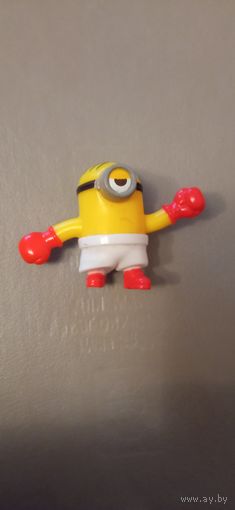 Игрушка Хэппи Милл миньон боксёр
