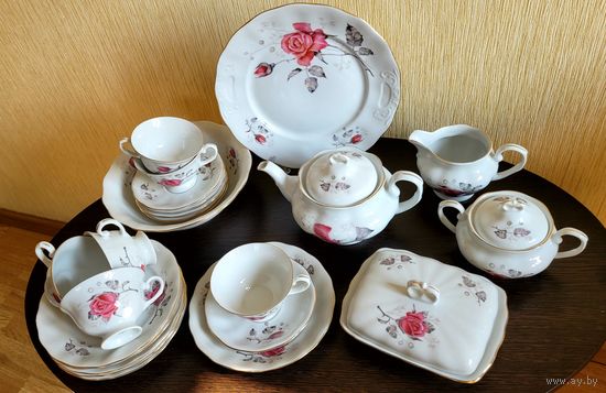 Чайный сервиз Karolina (Каролина), Польша, 24 предмета.
