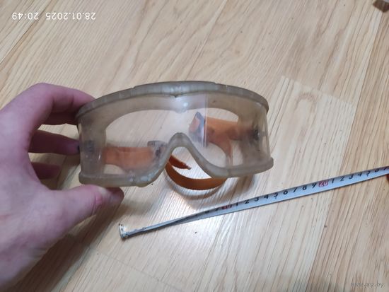Очки защитные пластик 3