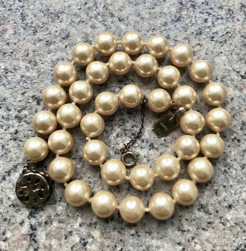 Бусы. Ожерелье