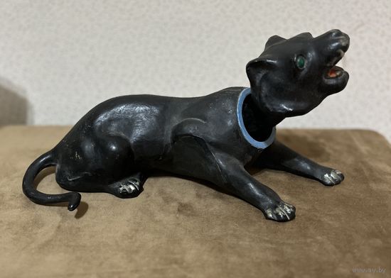 Пантера в машину. Голова шатается. Период СССР. Пластик. 30 см.