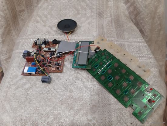 Плата с радиодеталями