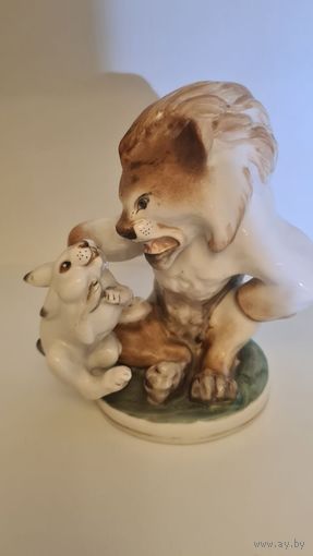 Статуэтка фарфоровая "Заяц во хмелю" ЛФЗ