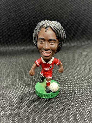 Сувенирная фигурка "Джейкоб Лекхето". "Локомотив"