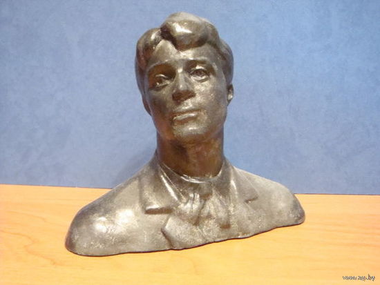 Бюст "Есенин"