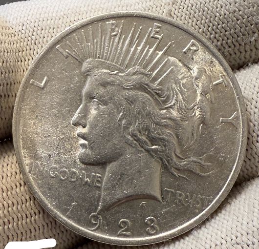 Доллар 1923 мирный США в штемпельном блеске