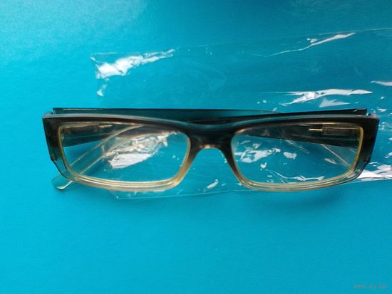 Очки с Диоптриями +1,75.