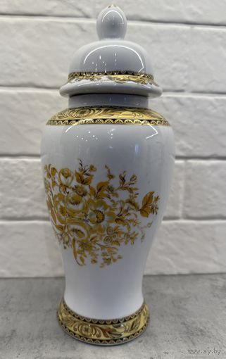 Ваза с Крышкой. Чайная. Австрия.   Распродажа коллекции!!!