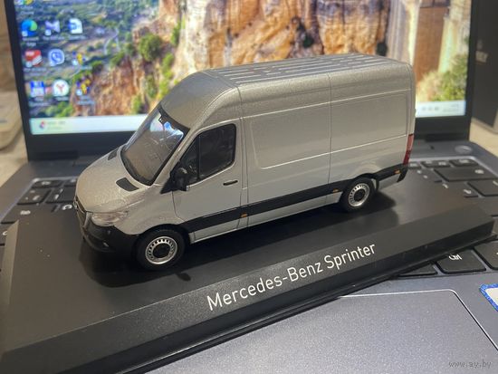 Mercedes Sprinter ( Norev)
