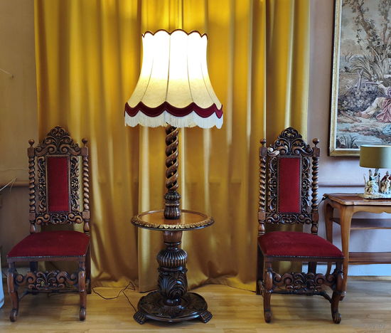 РЕДКИЙ РОСКОШНЫЙ Антикварный Торшер с Полкой , Италия, Середина ХХ века.