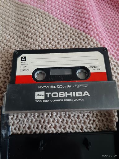 Кассета TOSHIBA C-90T. Н. Сенчукова, К. Орбакайте.