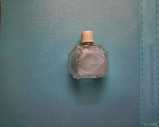 Флакон 'Алмаз' из набора Малахитовая шкатулка-(Ретро)-CCCР 60-70е годы