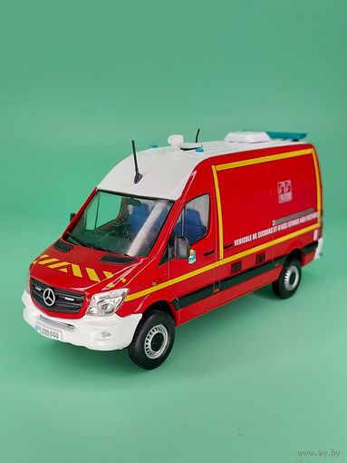 Mercedes-Benz Sprinter 4x4 VSAB BSE от Hachette Collections 1:43