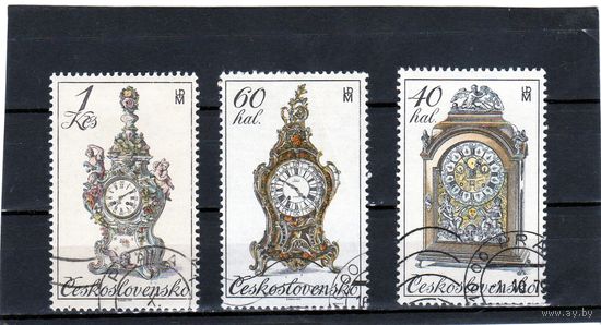 Чехословакия.Ми-2529,2530,2532. Серия: Исторические настенные часы. 1979.