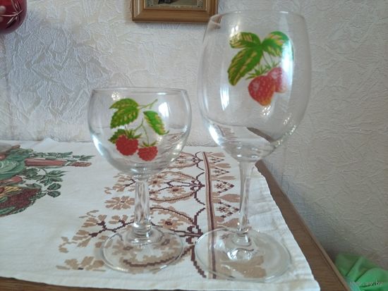 Бокалы 2шт. одним лотом