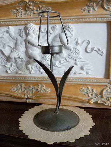 - ПОДСВЕЧНИК