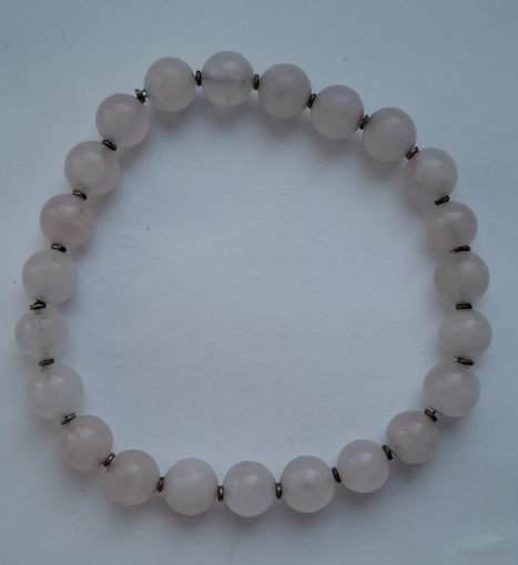 Браслет. Камень. Шарики. Диаметр внутри 6 см