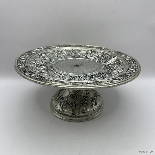 Конфетница на ножке в стиле барокко. Италия. Арт 3645