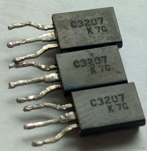 Транзистор C3207 (KTC3207) 300V 0,1A 50MHz 3pF за 1 ШТ