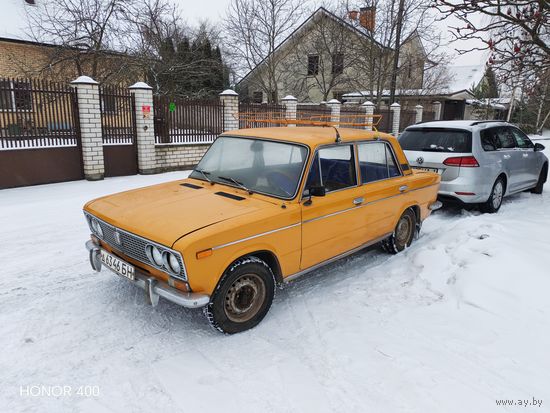 ВАЗ 2103 1980 г.в. Один хозяин, пробег 8000км, гаражный сохран. Заводится, едет состояние огонь.