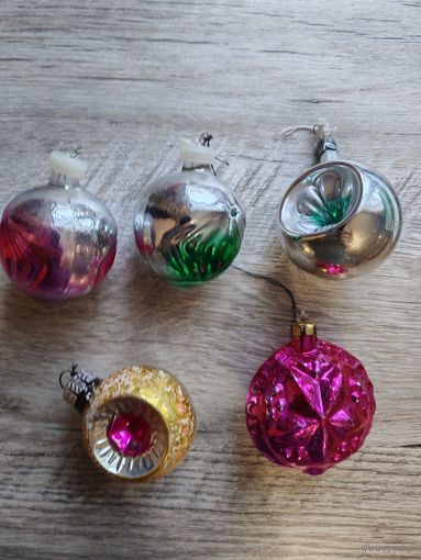 Ёлочные игрушки