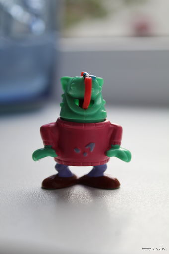 Ретро фигурка 1990 год киндер уроки магии