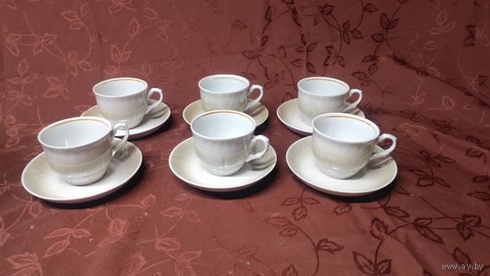 Сервиз на 6 персон фарфор