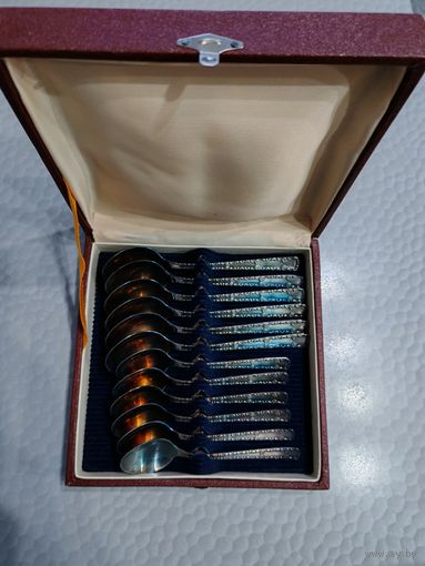 Набор десертных ложек времен СССР-80 е годы.