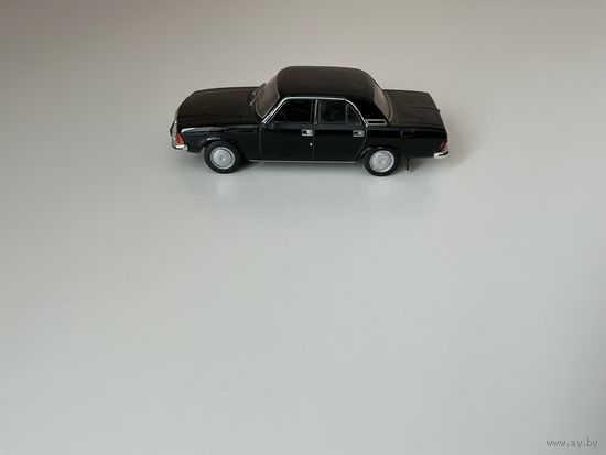 Автолегенда ГАЗ-3102 (Волга).