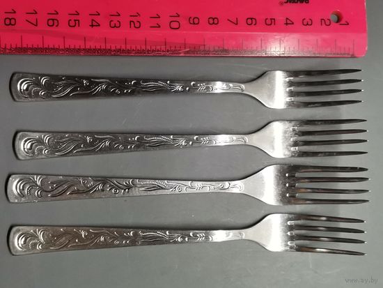 Вилка СССР 4 шт. одним лотом.